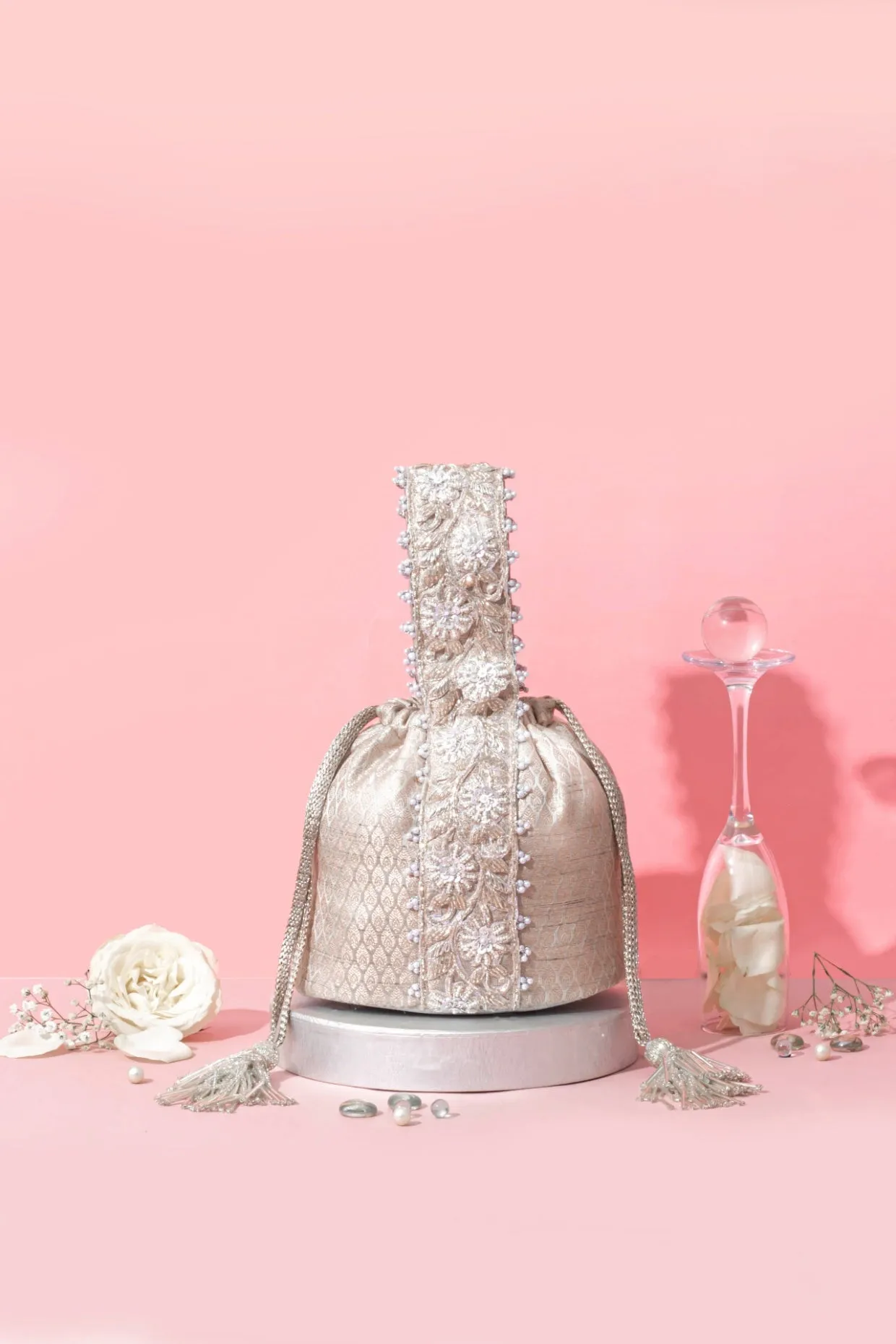 Tej Bucket Bag - Silver