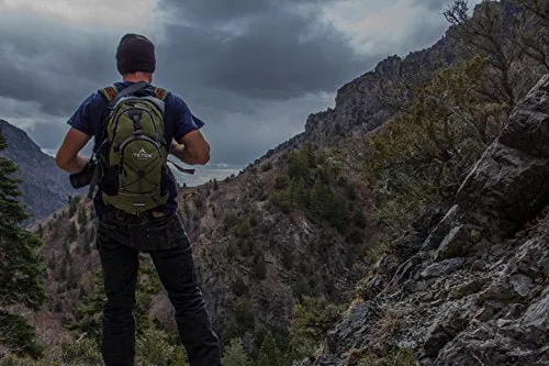 TETON Sports Oasis 18L Hydration Pack with 2-Liter water bladder