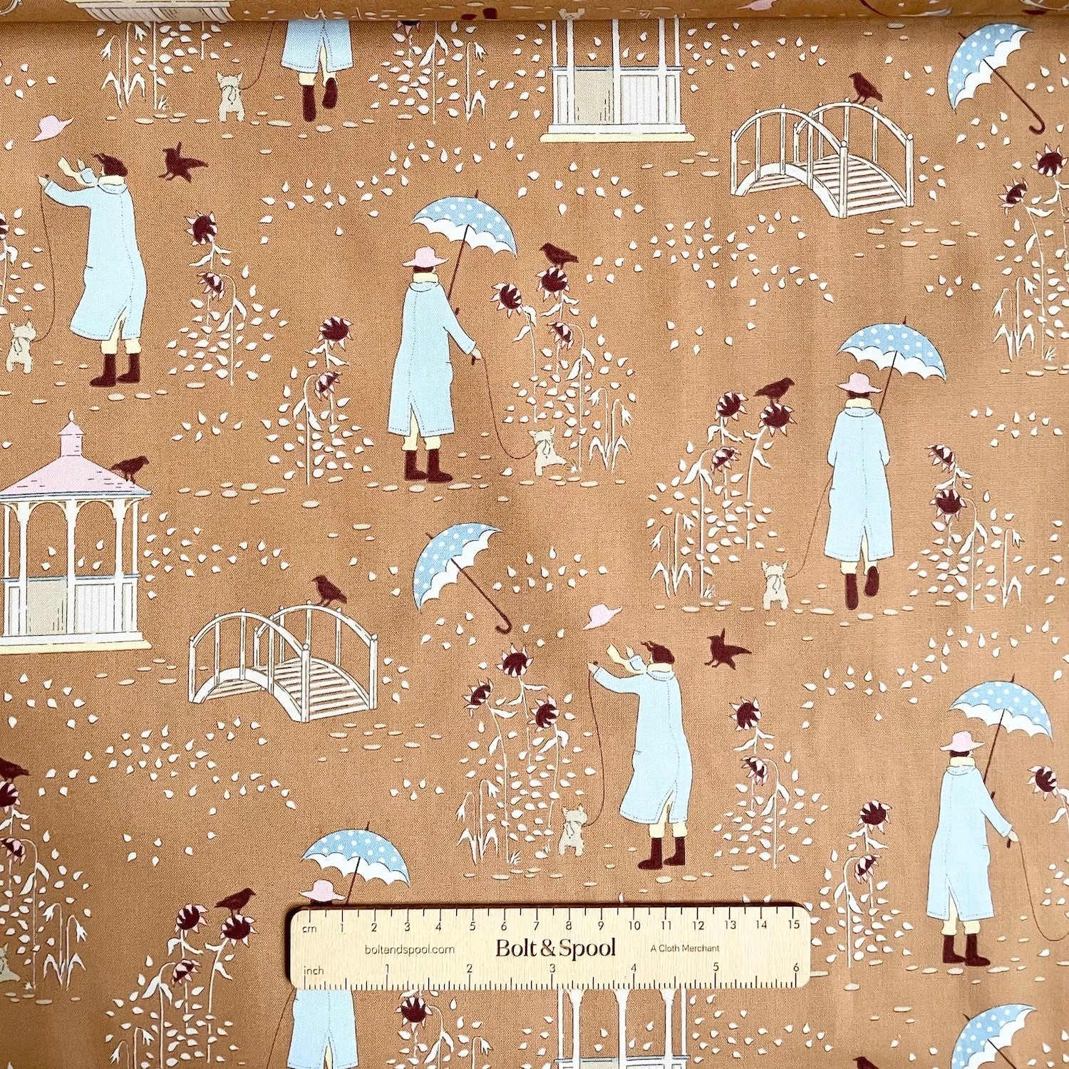 Tilda Fabrics : Windy Days - Windy Walk Camel