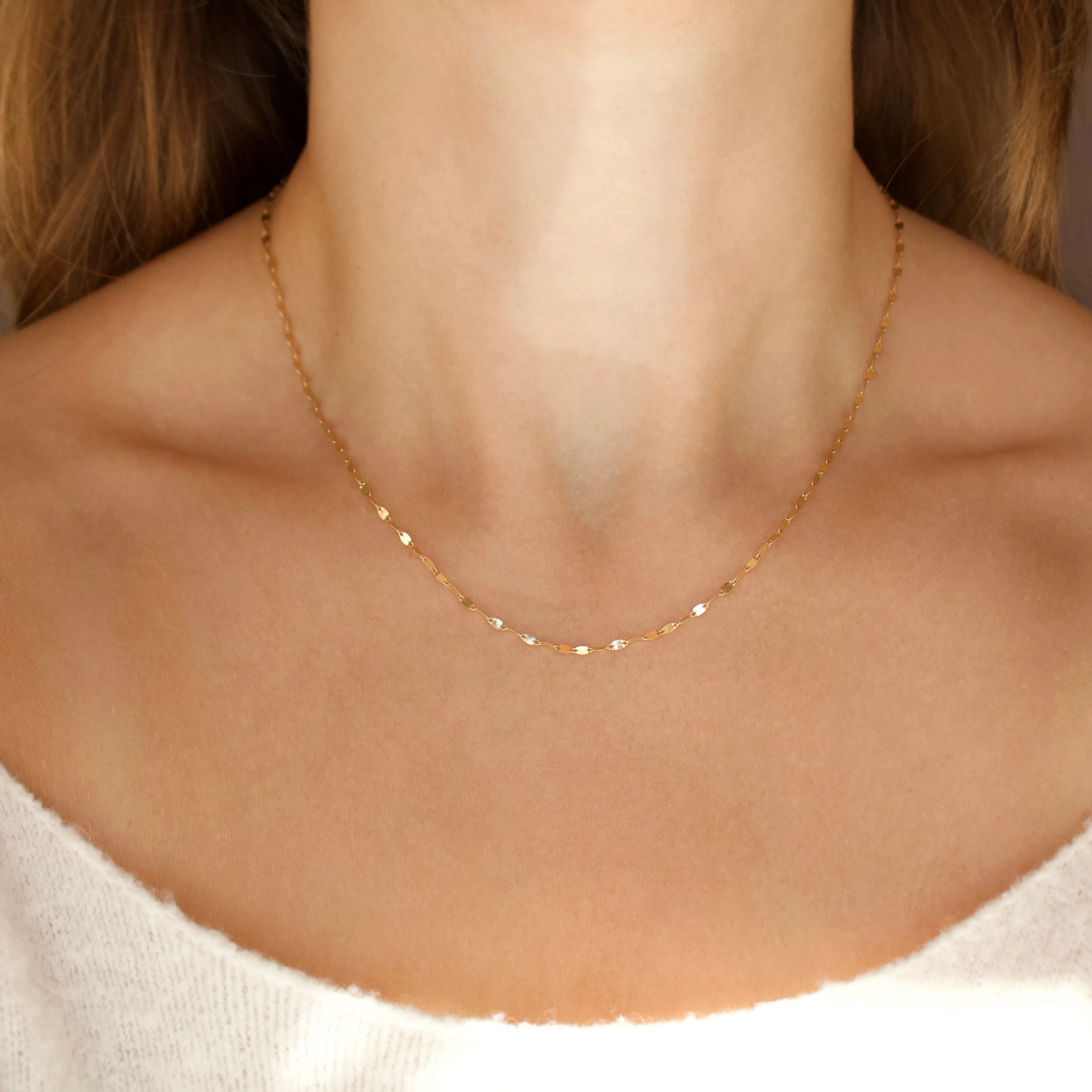 Treasured Petal Chain