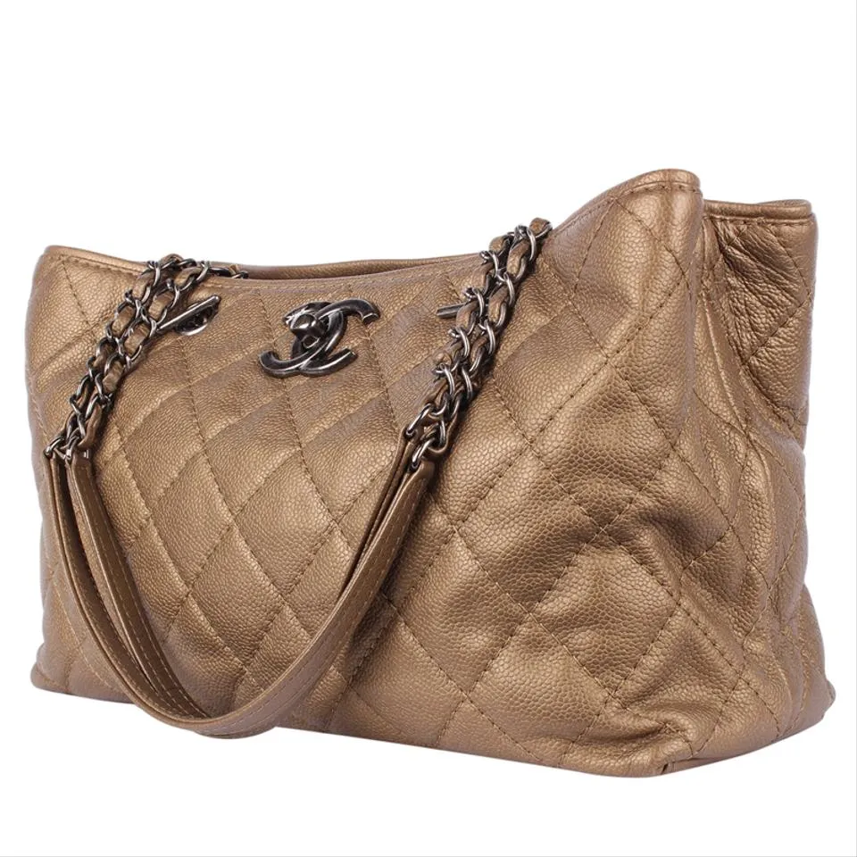 Turn Lock Caviar Leather Shoulder Bag