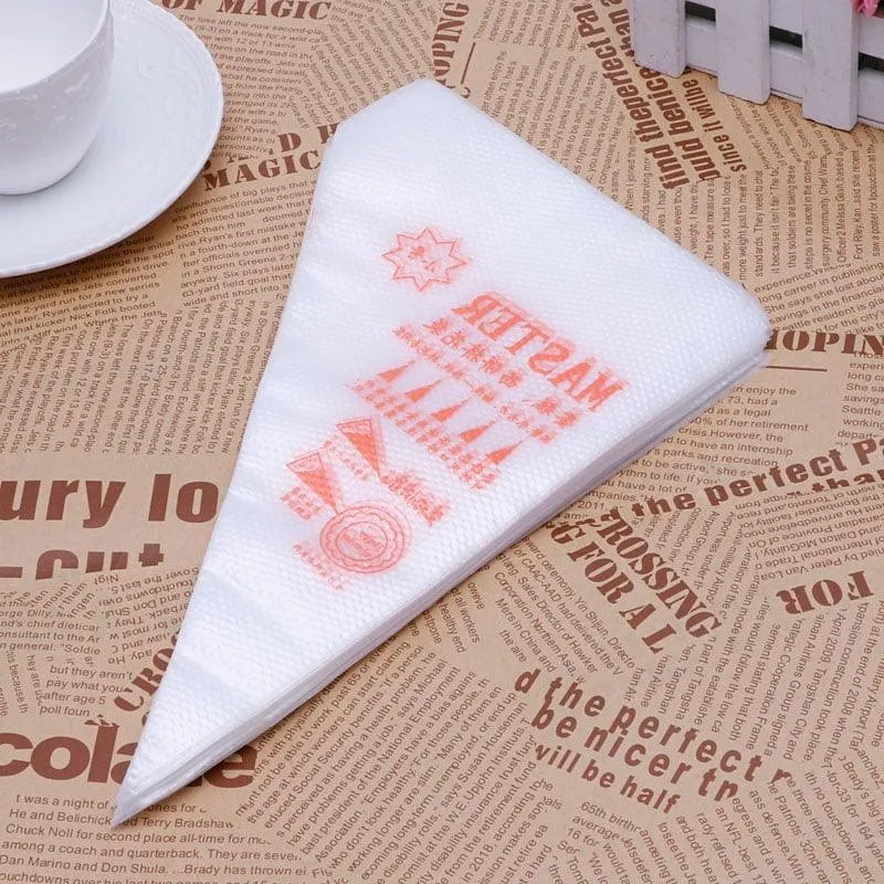 Useful Disposable Eco-Friendly Plastic Pastry Bags Set