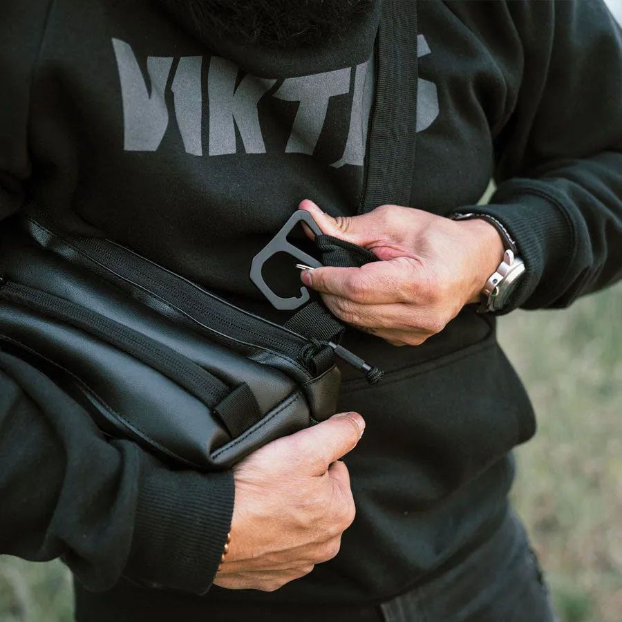 VIKTOS Upscale 3 Leather Sling Bag