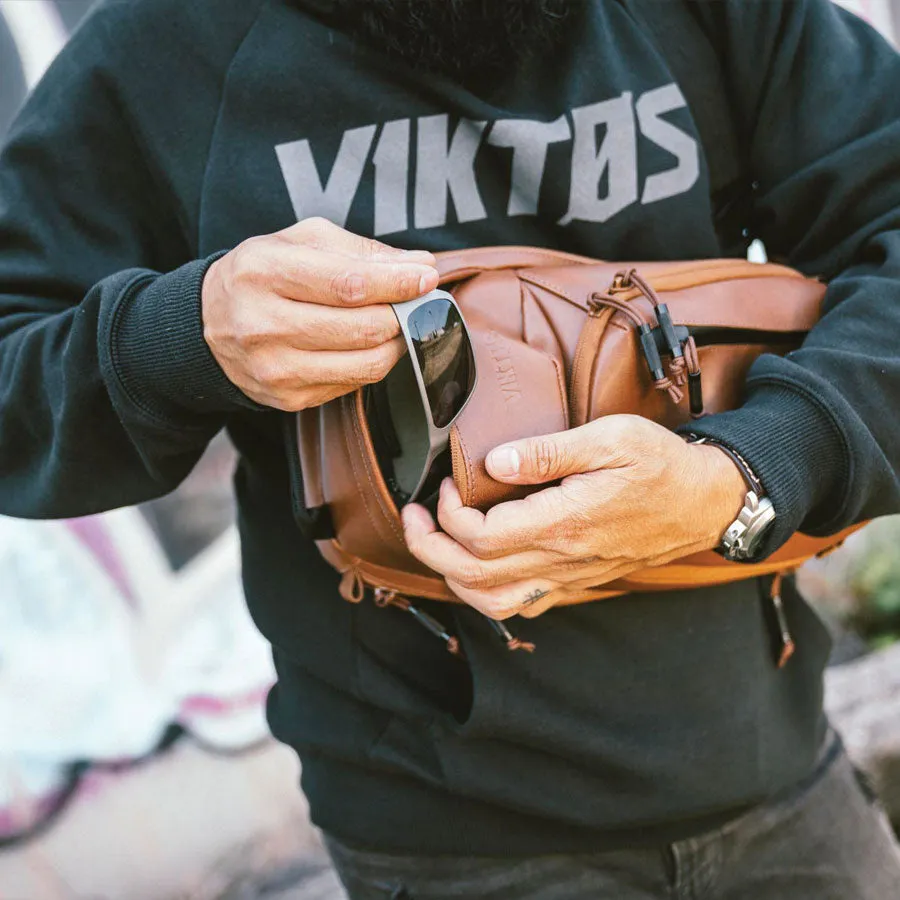 VIKTOS Upscale 3 Leather Sling Bag