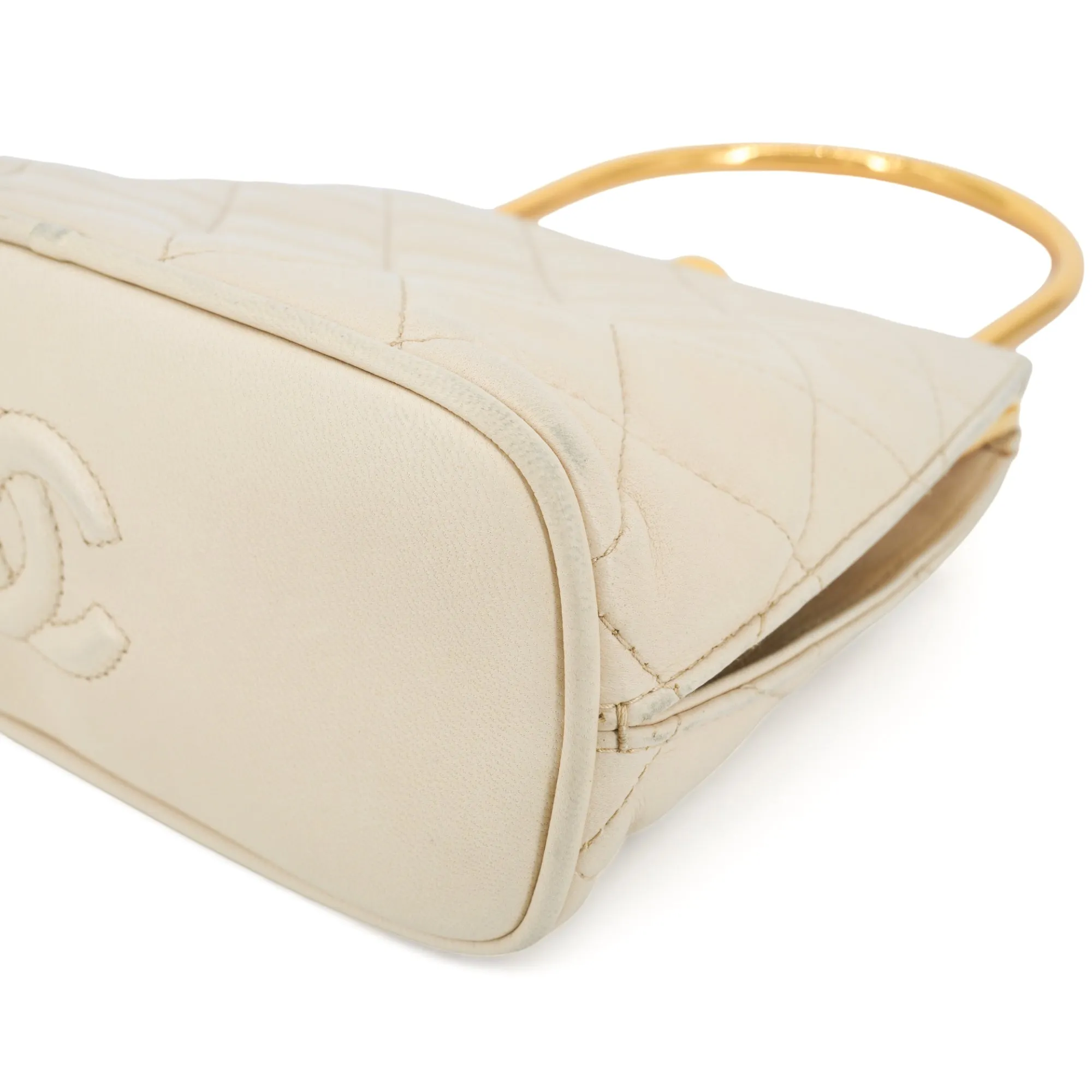 Vintage Gold Metal Top Handle Kelly Bag in Beige Lambskin
