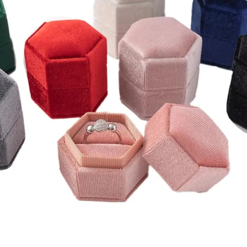 Vintage Hexagon Velvet Jewelry Single Ring Box Empty Case Holder for Engagement Wedding Ceremony Valentines Day Gift Organizer