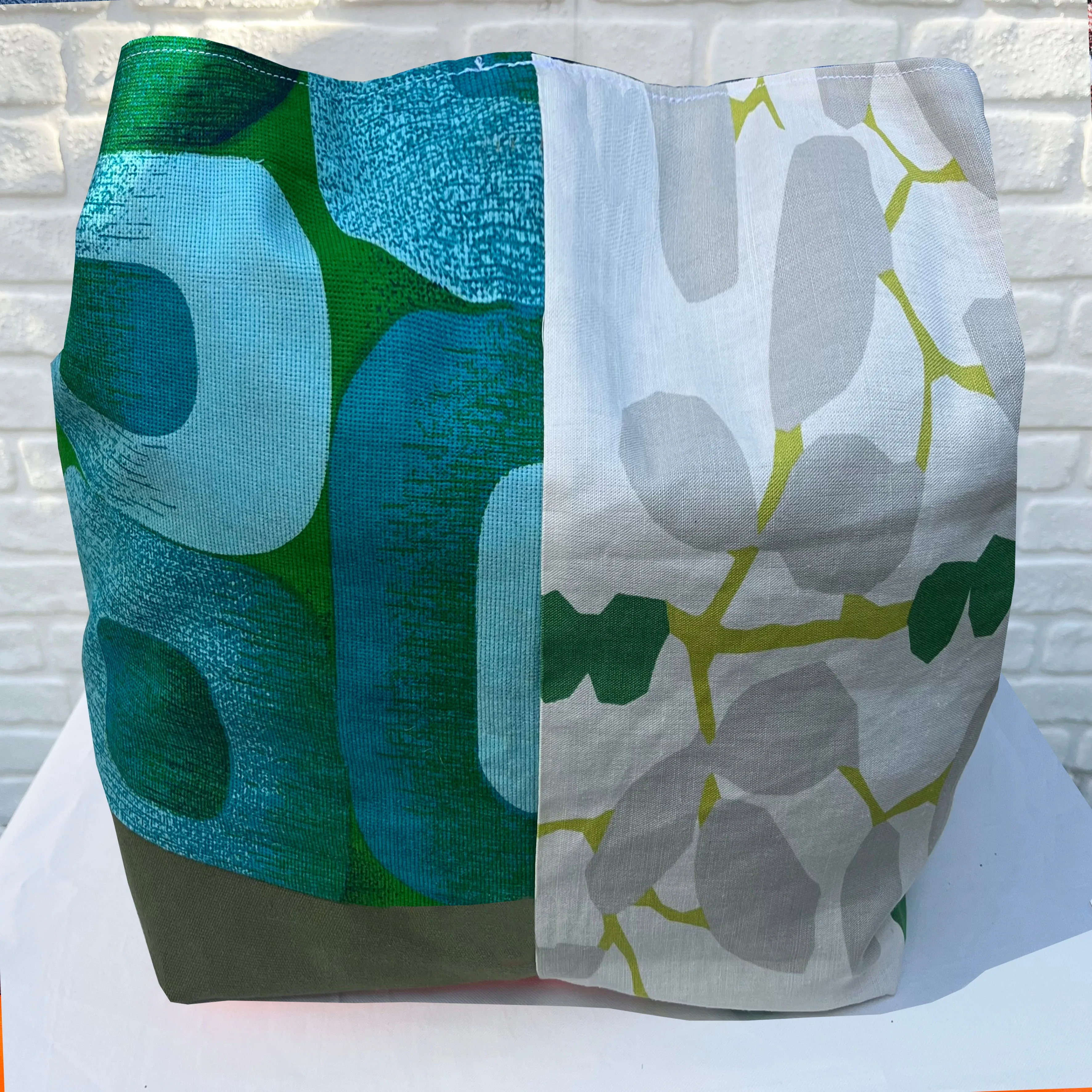 Vintage IKEA BAG - blue circles and green floral
