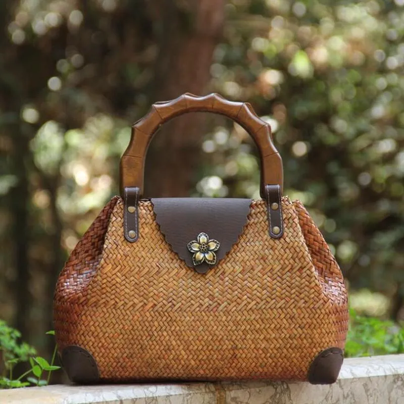 Vintage wooden handle handbag