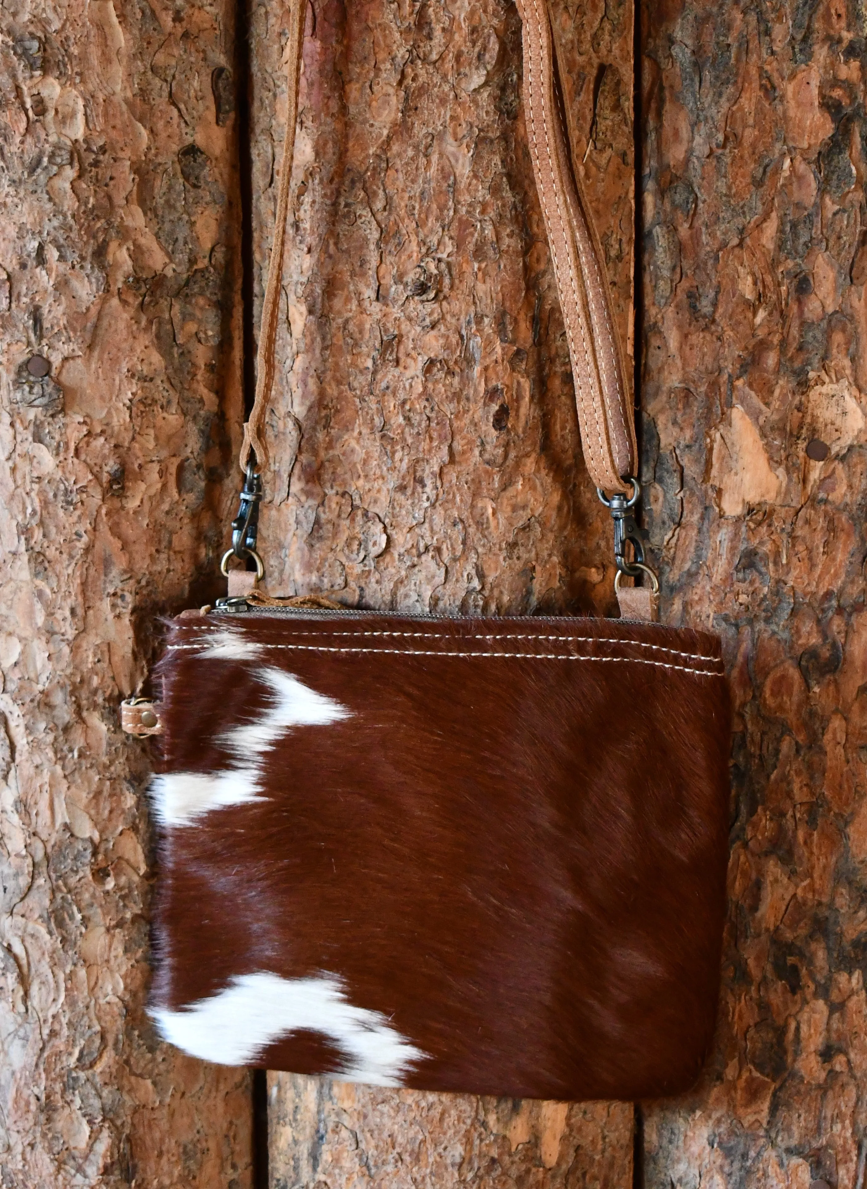 White and Brown Shade Bag