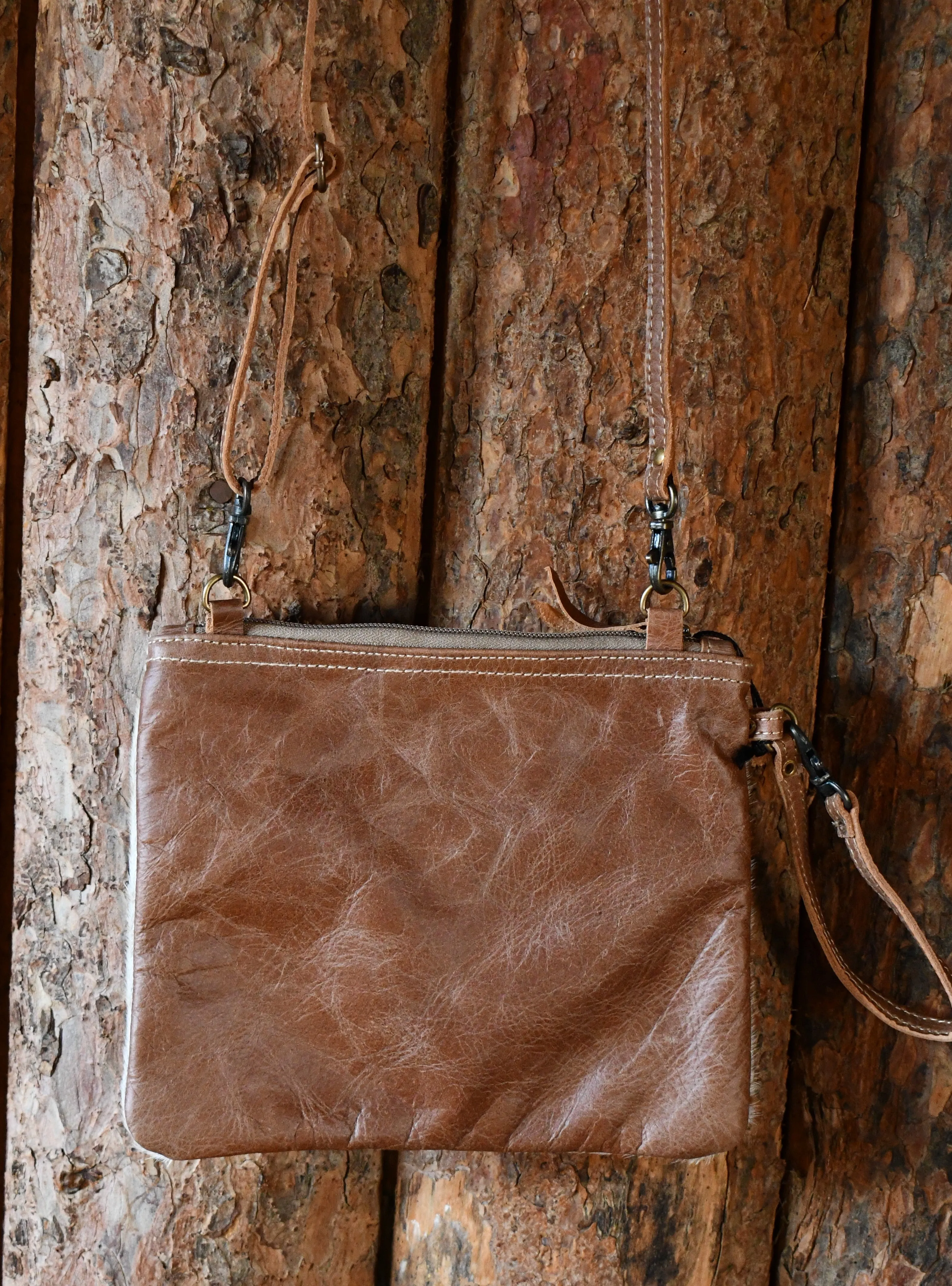 White and Brown Shade Bag
