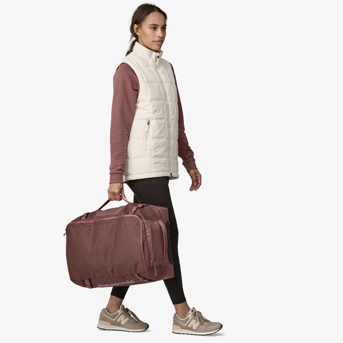 Women's Patagonia | Black Hole Wheeled Duffel Bag 40L | Dulse Mauve