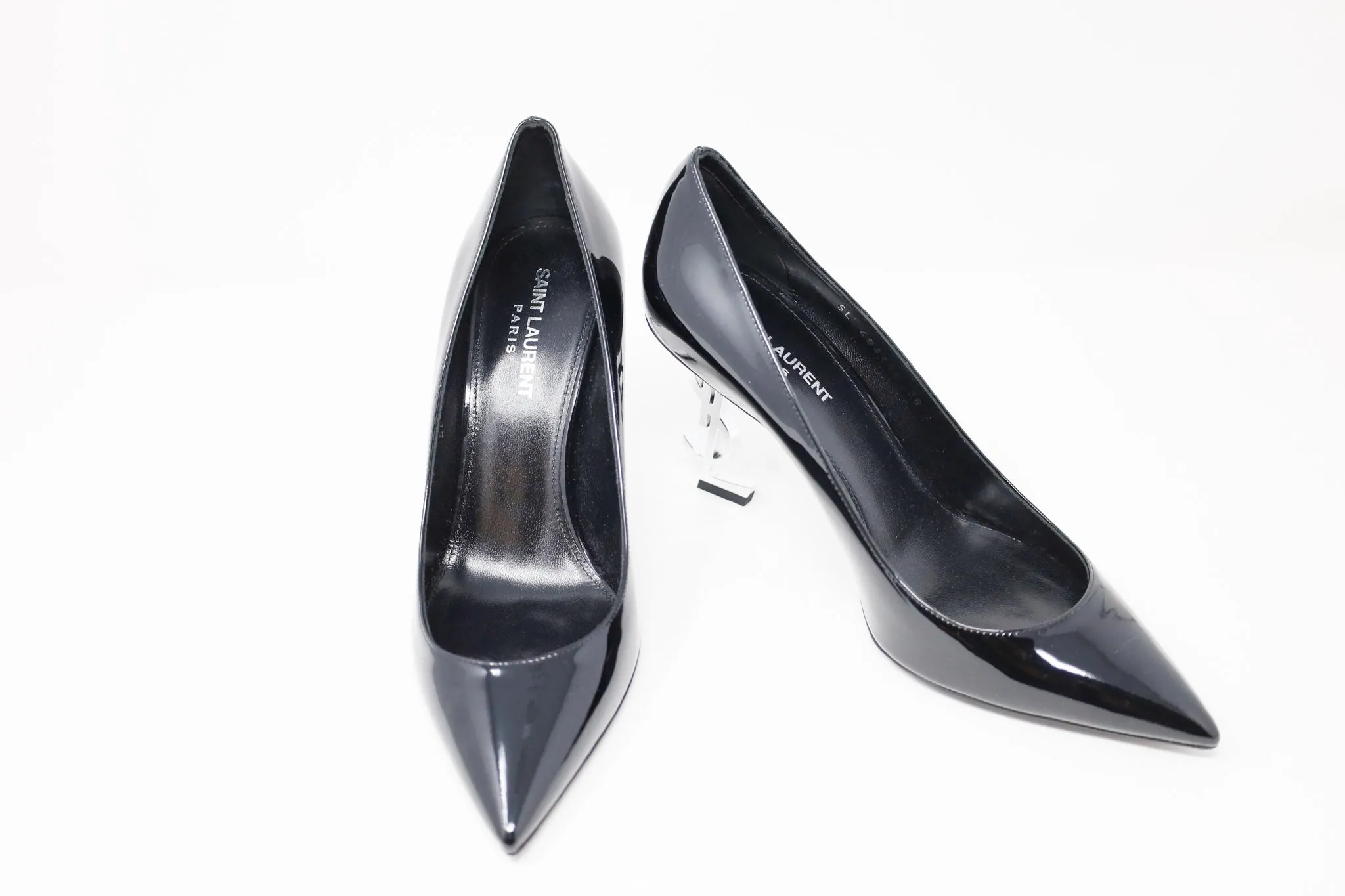 Yves Saint Laurent Opyum Pumps in Patent Leather with Silver- Tone Heel