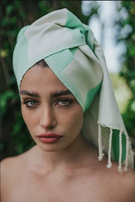 ZAVIAL WATER SINGLE TOWEL