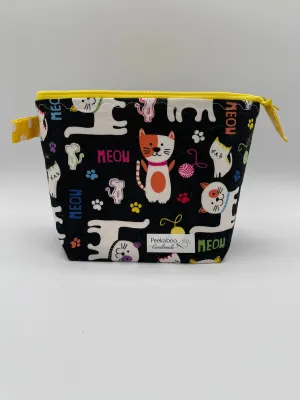 Zipper Bucket Bag - Cats on Black
